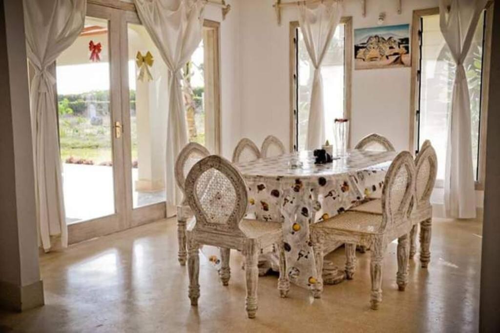 White Villa - Paparemo Beach Watamu Exterior foto