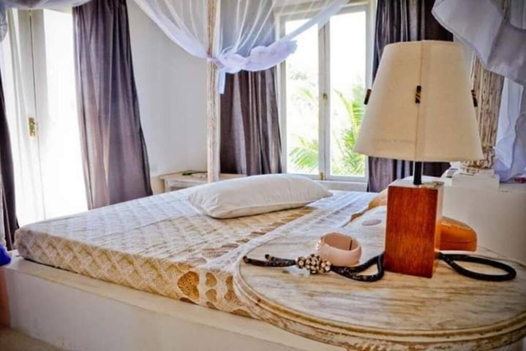 White Villa - Paparemo Beach Watamu Exterior foto